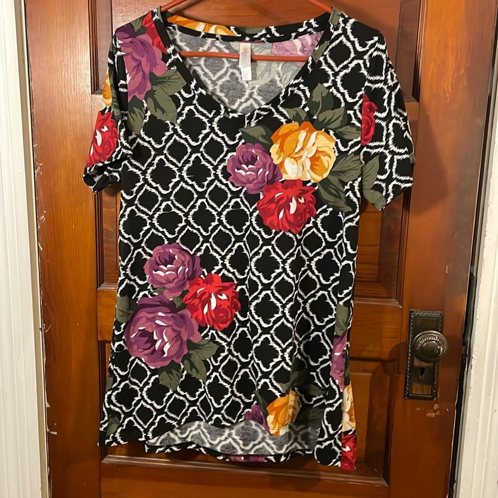 LuLaRoe Shirt